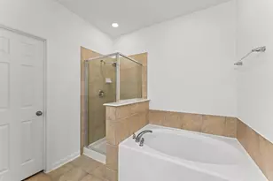 1246 Glenwood Canyon Ln, Houston, TX 77077 - Photo 4