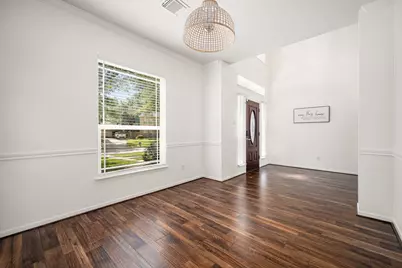 9319 Hudson Bend Circle, Houston, TX 77095 - Photo 14