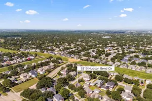 9319 Hudson Bend Cir, Houston, TX 77095 - Photo 38