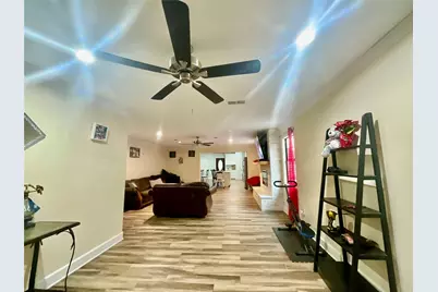 9213 Madera Road, Houston, TX 77078 - Photo 4