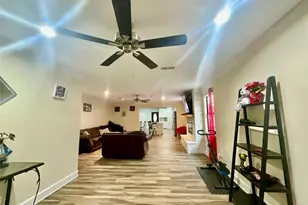 9213 Madera Rd, Houston, TX 77078 - Photo 4