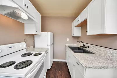 225 Lenox Street, Houston, TX 77011 - Photo 24