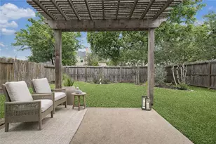 8919 Summer Ash Ln, Sugar Land, TX 77479 - Photo 14