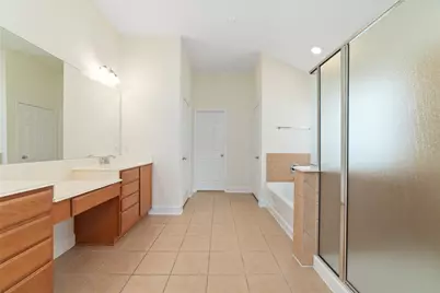 2906 Katy Town Lane, Katy, TX 77493 - Photo 18