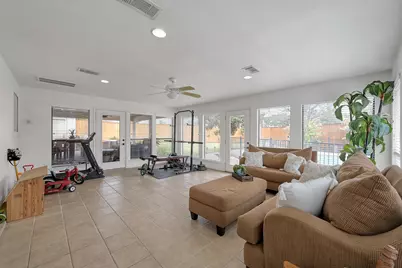 8 Cambridge Circle, Conroe, TX 77304 - Photo 20