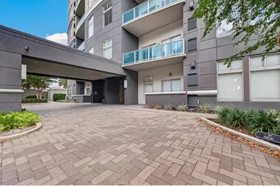 3388 Sage Road Road #2302, Houston, TX 77056 - Photo 22