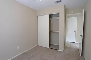 11011 Shadowfield Dr, Houston, TX 77064 - Photo 12