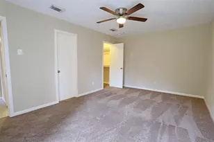 11011 Shadowfield Dr, Houston, TX 77064 - Photo 16