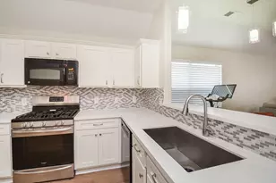 4107 Merlet Dr, Pearland, TX 77584 - Photo 14