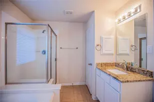 187 Fairwind Trail Dr, Conroe, TX 77385 - Photo 32
