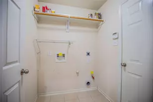 187 Fairwind Trail Dr, Conroe, TX 77385 - Photo 42