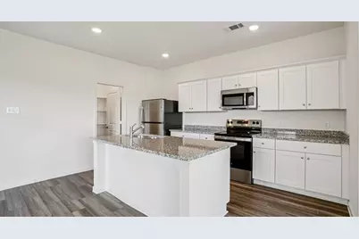 9380 Beryl Lane, Conroe, TX 77303 - Photo 2
