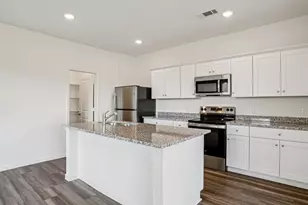 9380 Beryl Ln, Conroe, TX 77303 - Photo 2
