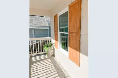 2516 Avenue M, Galveston, TX 77550 - Photo 2