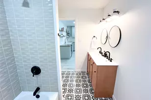 2516 Avenue M, Galveston, TX 77550 - Photo 10