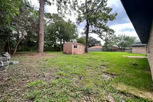 7110 Ensworth Dr, Houston, TX 77016 - Photo 36