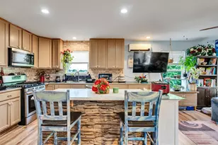 2616 Ave H, Dickinson, TX 77539 - Photo 6