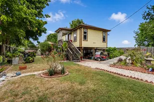 2616 Ave H, Dickinson, TX 77539 - Photo 22