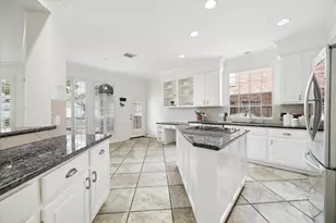 1511 Forest Bend Dr, Sugar Land, TX 77479 - Photo 14