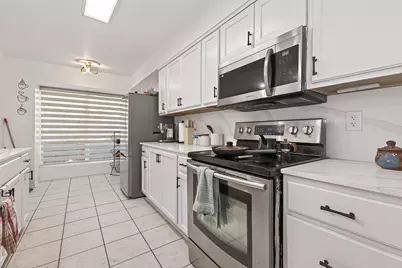 8478 Ariel St #61, Houston, TX 77074 - Photo 16