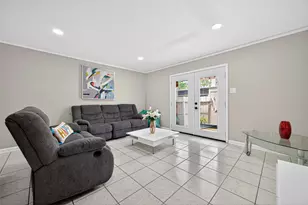 8478 Ariel St, Houston, TX 77074 - Photo 20
