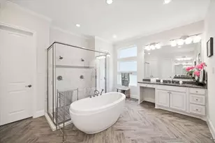 9411 Plaza Point Dr, Missouri City, TX 77459 - Photo 18