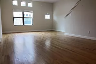 2710 Hullsmith Dr, Houston, TX 77063 - Photo 4