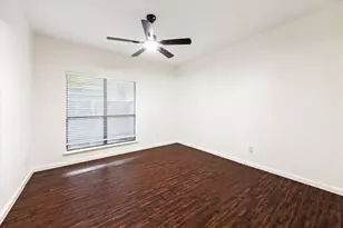 10053 Westpark Dr, Houston, TX 77042 - Photo 8