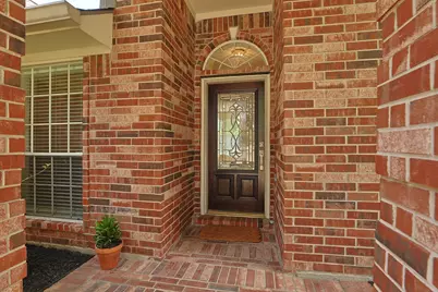 18111 Brookes Bend, Houston, TX 77094 - Photo 4