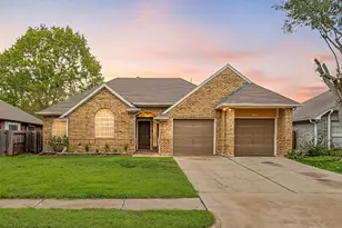 13735 Sablegarden Ln, Houston, TX 77014 - Photo 2