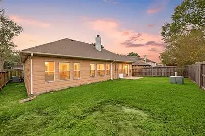 13735 Sablegarden Lane, Houston, TX 77014 - Photo 18