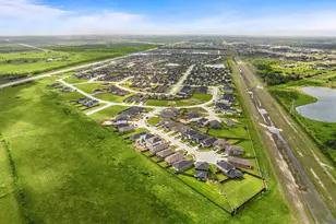 11405 Galway Grv Dr, Houston, TX 77047 - Photo 6