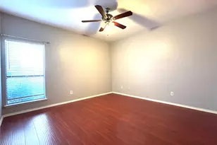 7950 N Stadium Dr, Houston, TX 77030 - Photo 8