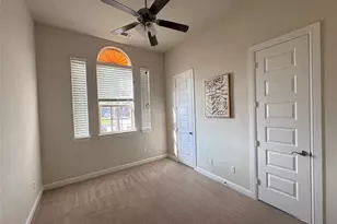 5811 Caper Shores Ln, Sugar Land, TX 77479 - Photo 4