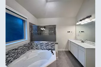 5811 Caper Shores Lane, Sugar Land, TX 77479 - Photo 26