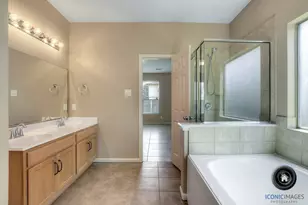 29434 Legends Bluff Dr, Spring, TX 77386 - Photo 20