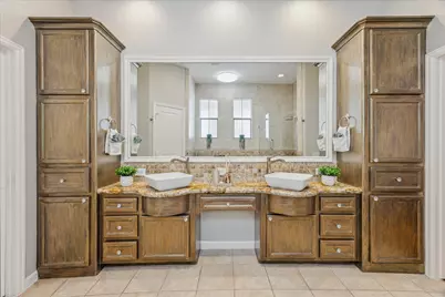 544 Bomar Street, Houston, TX 77006 - Photo 32