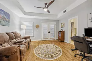 544 Bomar St, Houston, TX 77006 - Photo 12