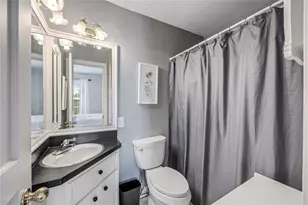 1310 Reid St, Houston, TX 77022 - Photo 10