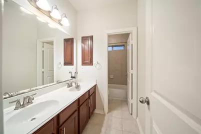 3906 Orchard Springs Court, Sugar Land, TX 77479 - Photo 18