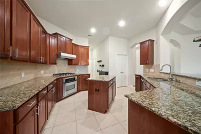 3906 Orchard Springs Court, Sugar Land, TX 77479 - Photo 8