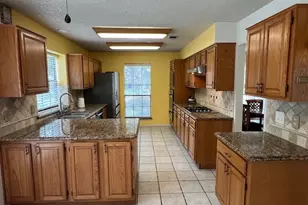 23010 Lanham Dr, Katy, TX 77450 - Photo 10