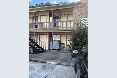 741 James Street #202, Tomball, TX 77375 - Photo 2