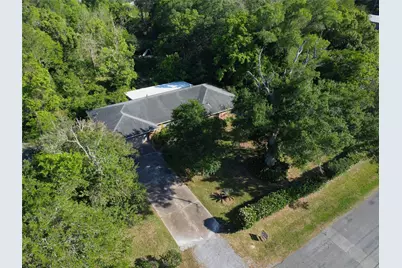 6700 Howe Street, Groves, TX 77619 - Photo 42