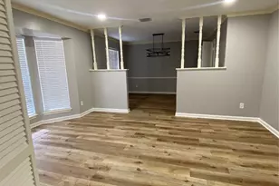 11702 N Petersham Dr, Houston, TX 77031 - Photo 8