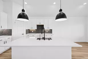 14018 Baikal Mnr Dr, Santa Fe, TX 77510 - Photo 2