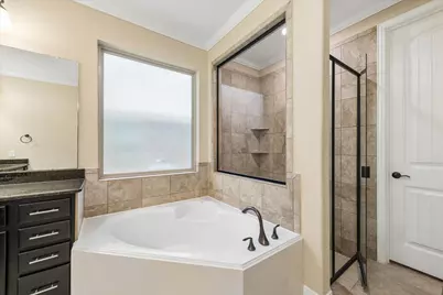 22302 Wenbury Drive, Tomball, TX 77375 - Photo 18