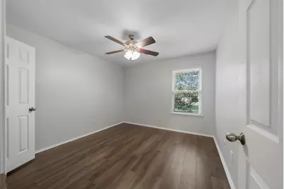 131 N Villa Oaks Drive, The Woodlands, TX 77382 - Photo 20