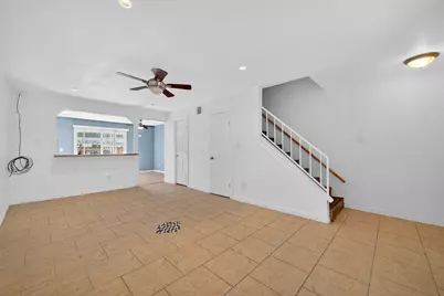 1701 Upland Drive #184, Houston, TX 77043 - Photo 6