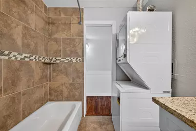 1701 Upland Drive #184, Houston, TX 77043 - Photo 18